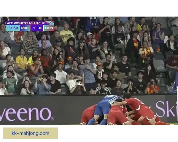 南野拓实推射破门再度扩大比分球队优势进一步巩固